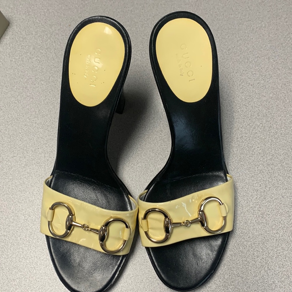 Gently used authentic Gucci heels size 7
